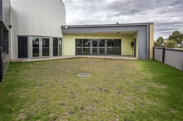 Burnside Community Centre - Courtyard