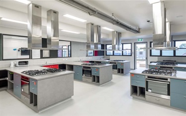 Kurunjang-Community-Hub-Teaching-Kitchen-2-LR.jpg